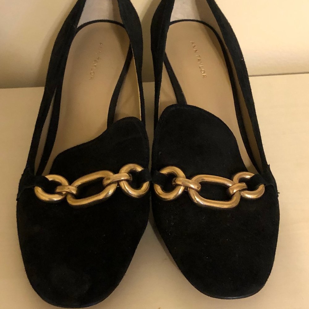 Ann Taylor | Black & Gold Chain Chunky Heel | 7.5
